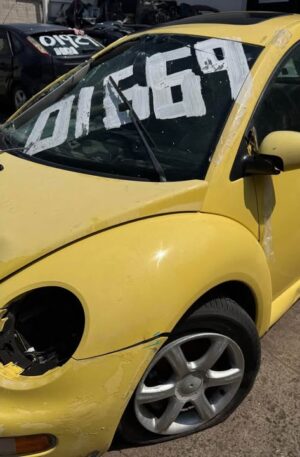 Volkswagen Beetle 2004