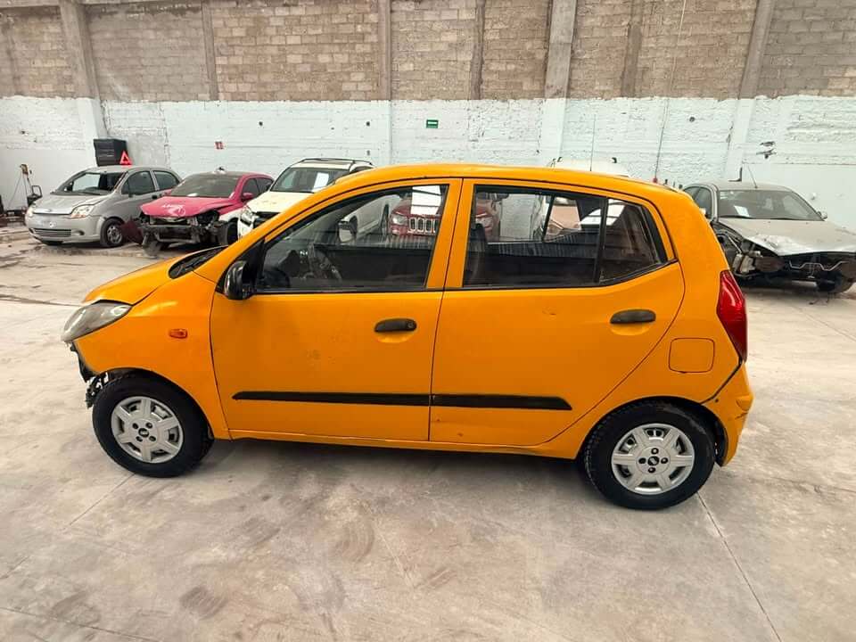 Dodge i10 2013 - Imagen 3