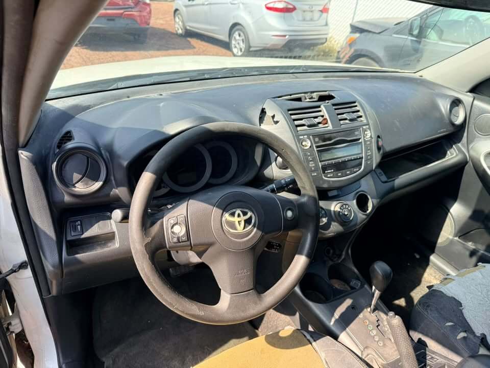 Toyota RAV4 2010 - Imagen 8