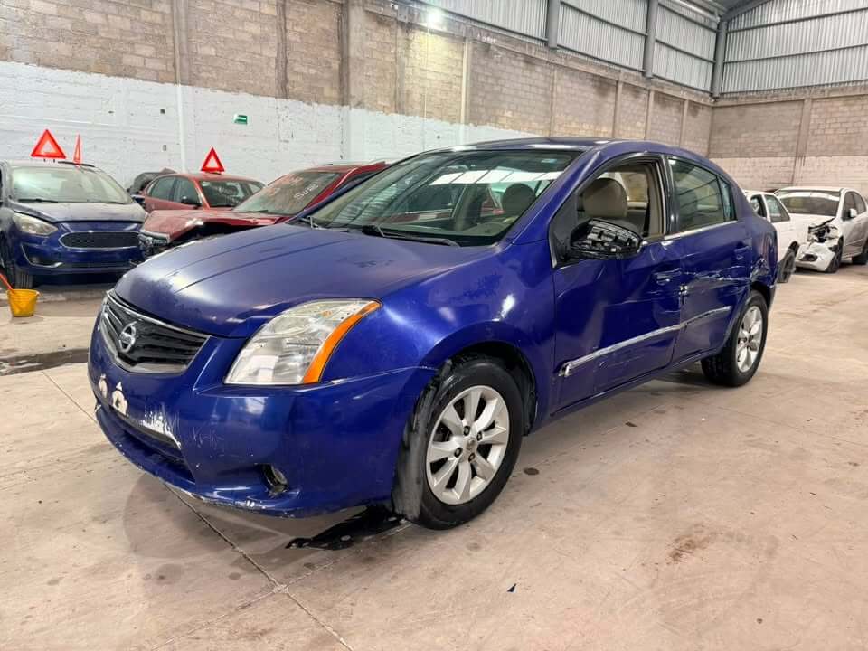 Nissan Sentra 2011 - Imagen 2