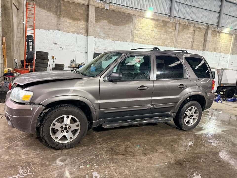 Ford Escape 2005 - Imagen 4