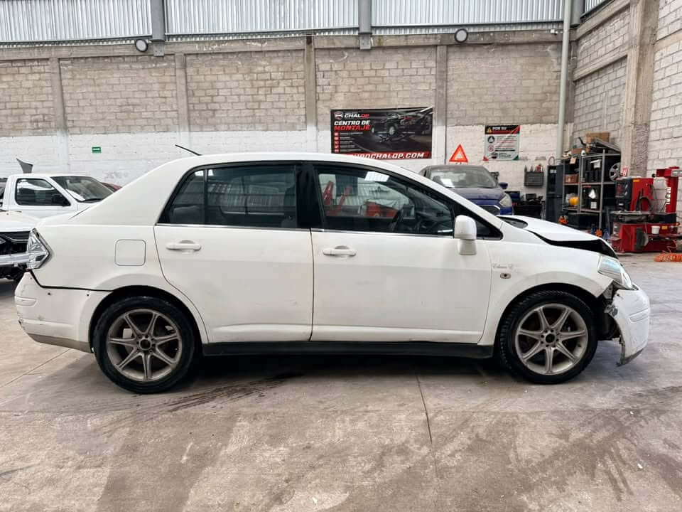 Nissan Tiida 2011 - Imagen 4